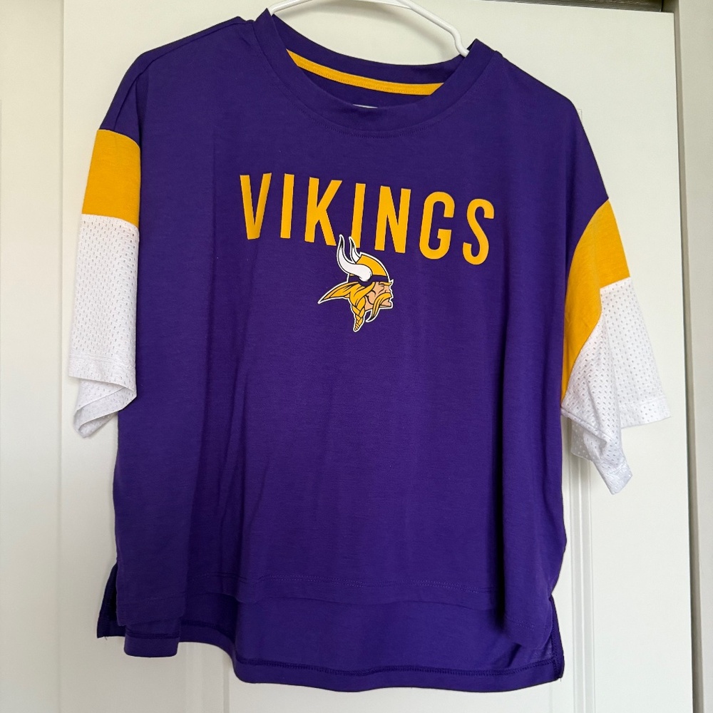 NFL Nike Dri-Fit Purple Cropped Minnesota Vikings Tee - Size L